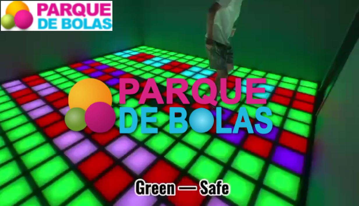 https://parquedebolas.com/images/productos/peq/suelo%20interactivo%20pixeles%20de%20colores.JPG